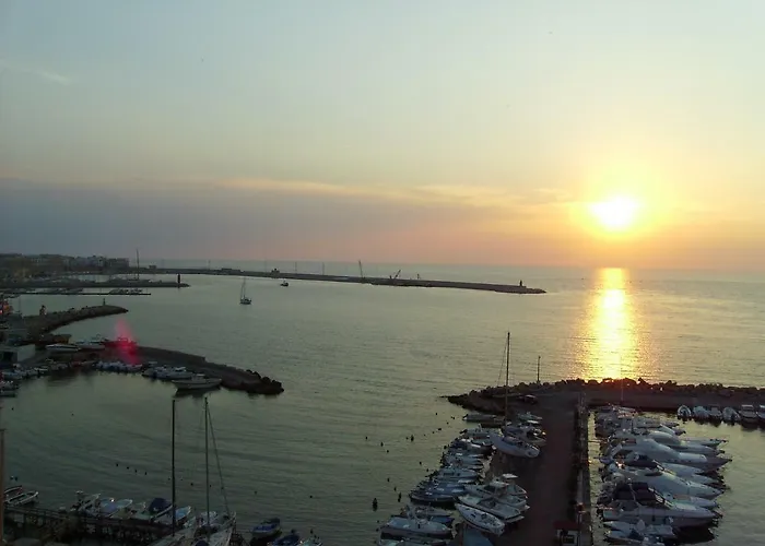 Il Punto Di Vista Nocleg ze śniadaniem 3*